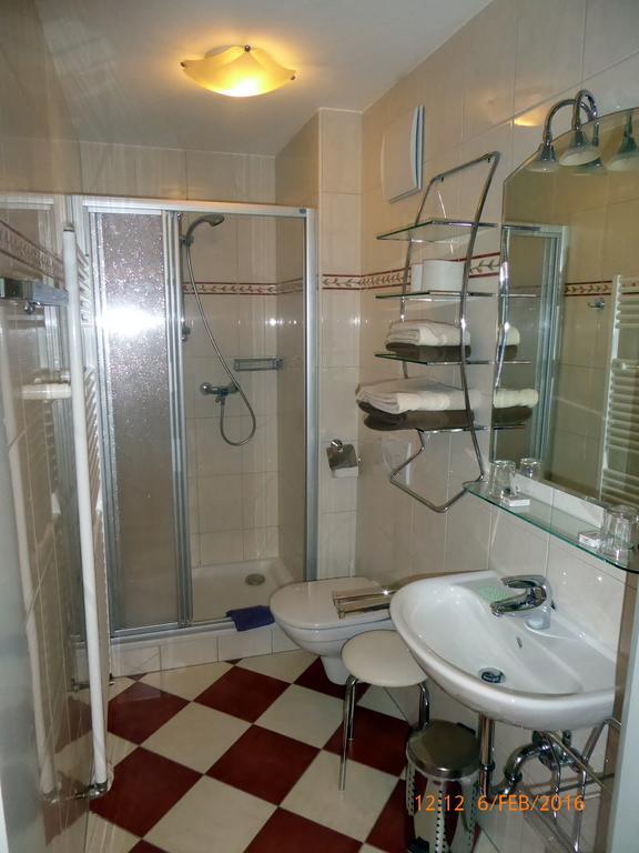 Gaestehaus Truskaller Hotel Mallnitz Kamer foto