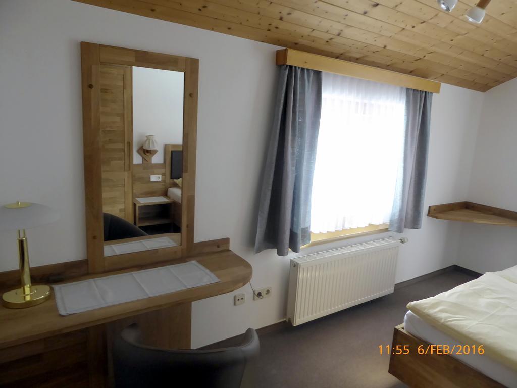 Gaestehaus Truskaller Hotel Mallnitz Kamer foto